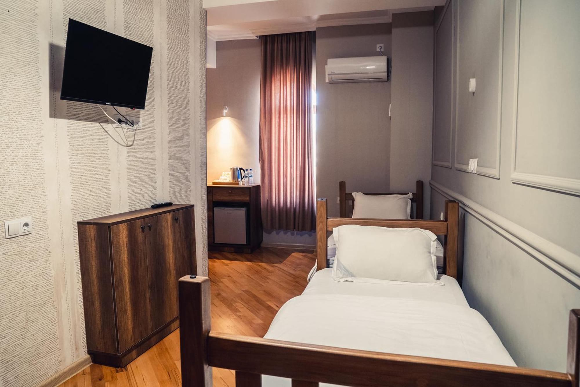 Legend Hotel Tbilisi Exterior photo